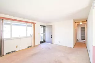 5405 Cleander Dr, Cincinnati, OH 45238 - Photo 3