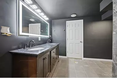 7068 Memory Lane, Cincinnati, OH 45239 - Photo 13