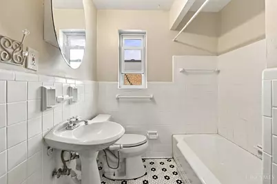 6235 Cortelyou Avenue, Cincinnati, OH 45213 - Photo 13