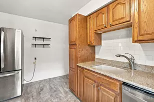 6235 Cortelyou Ave, Cincinnati, OH 45213 - Photo 9
