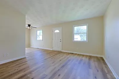 708 E Main Street, Blanchester, OH 45107 - Photo 7