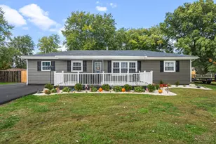 5544 Maple Grove Ave, Blanchester, OH 45107 - Photo 1