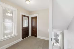 1923 Delaware Ave, Norwood, OH 45212 - Photo 19