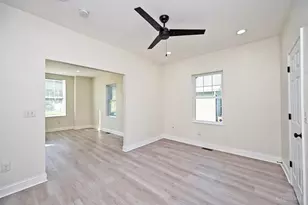 5748 Bramble Ave, Cincinnati, OH 45227 - Photo 19