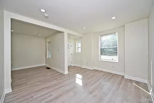 5748 Bramble Ave, Cincinnati, OH 45227 - Photo 9