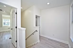 5748 Bramble Ave, Cincinnati, OH 45227 - Photo 23
