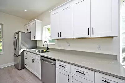 5748 Bramble Avenue, Cincinnati, OH 45227 - Photo 15