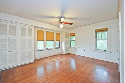 254 Elm Avenue, Wyoming, OH 45215 - Photo 39