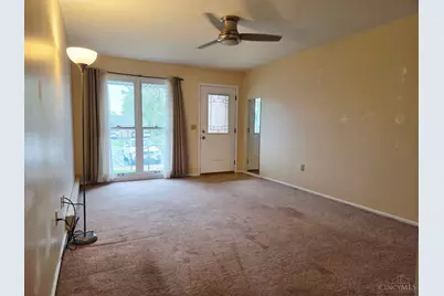 6135 Fairfield Road #8, Oxford, OH 45056 - Photo 5