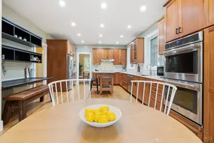 6105 Robison Rd, Cincinnati, OH 45213 - Photo 17