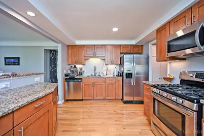 6541 Greenfield Drive, Cincinnati, OH 45224 - Photo 15