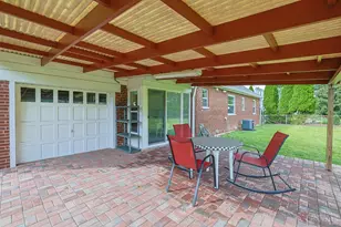 7656 Gwenwyn Dr, Amberley, OH 45236 - Photo 31