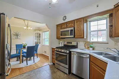 7656 Gwenwyn Drive, Amberley, OH 45236 - Photo 11