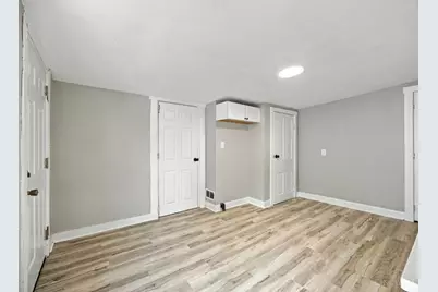 529 Knightsbridge Drive, Hamilton, OH 45011 - Photo 7