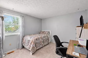 11614 New Hope Dr, Forest Park, OH 45240 - Photo 15