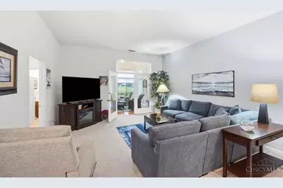 3950 Sandtrap Circle, Mason, OH 45040 - Photo 5