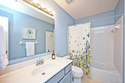 6004 Hidden Oaks Court, Hamilton Township, OH 45039 - Photo 29