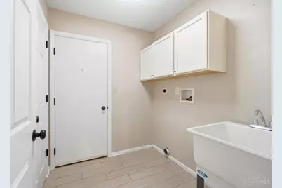 196 Rollingwood Drive, Hamilton Township, OH 45039 - Photo 13
