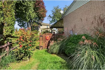 196 Rollingwood Drive, Hamilton Township, OH 45039 - Photo 33