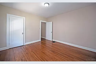 3955 Ardmore Avenue, Cincinnati, OH 45229 - Photo 19