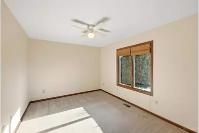 339 Saint James Place, Springboro, OH 45066 - Photo 25