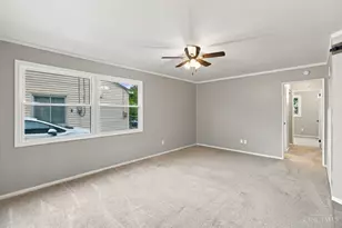 209 E Circle Dr, Mason, OH 45040 - Photo 15