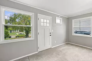 209 E Circle Dr, Mason, OH 45040 - Photo 3
