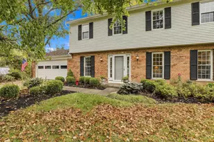 852 Yorktown Dr, Union Township, OH 45245 - Photo 1