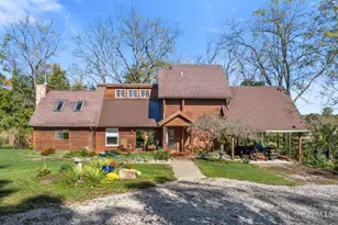 870 Linkhart Rd, Wilmington, OH 45177 - Photo 1