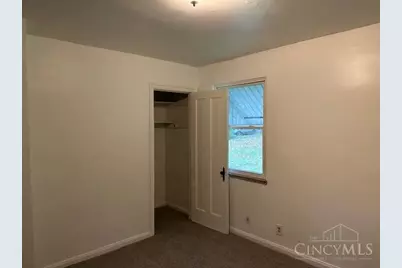 7549 Ross Avenue, Springfield Township, OH 45237 - Photo 13
