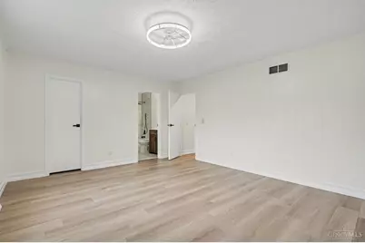 1105 Inner Circle Drive, Forest Park, OH 45240 - Photo 15