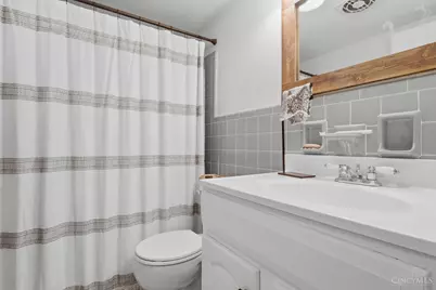 1614 Barnsdale Court, Anderson Township, OH 45230 - Photo 13
