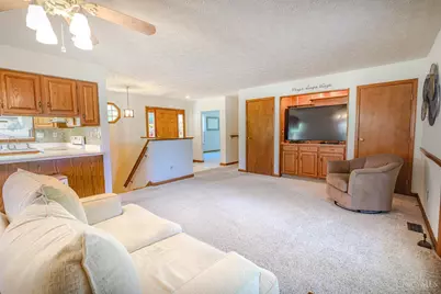531 Leo Drive, Hamilton, OH 45013 - Photo 9