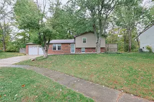 2268 Chesterfield Ln, Batavia, OH 45103 - Photo 1