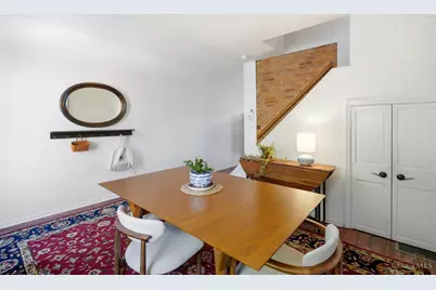 407 Milton, Cincinnati, OH 45202 - Photo 13