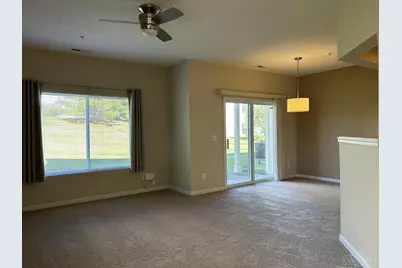 956 Crossing Pointe, Springfield Township, OH 45231 - Photo 5