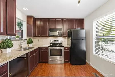 5254 Pros Drive, West Chester, OH 45069 - Photo 5