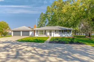 198 Lakengren Dr, Eaton, OH 45320 - Photo 1