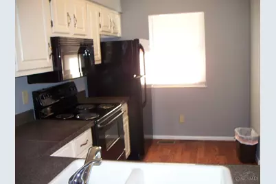 7500 Easton Court, West Chester, OH 45069 - Photo 3