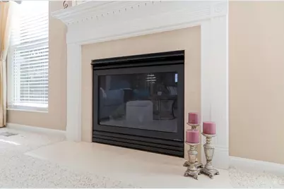 7426 Wethersfield Drive, Hamilton Township, OH 45039 - Photo 9
