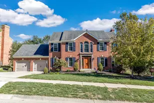 2028 Berkshire Club Dr, Anderson Township, OH 45230 - Photo 1