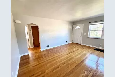 3246 Boudinot Ave, Cincinnati, OH 45211 - Photo 5