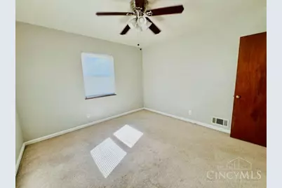 3246 Boudinot Ave, Cincinnati, OH 45211 - Photo 19