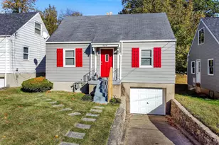 6214 Elbrook Ave, Golf Manor, OH 45208 - Photo 1