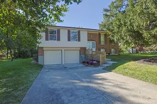 7907 Kingsgate, West Chester, OH 45069 - Photo 1