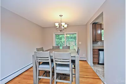 563 Wellesley Avenue, Springfield Township, OH 45224 - Photo 11