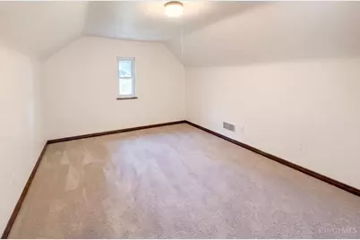 966 Oakland Avenue, Cincinnati, OH 45205 - Photo 15