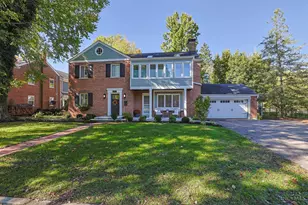 3927 West St, Mariemont, OH 45227 - Photo 1