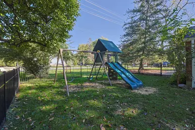3927 West Street, Mariemont, OH 45227 - Photo 53