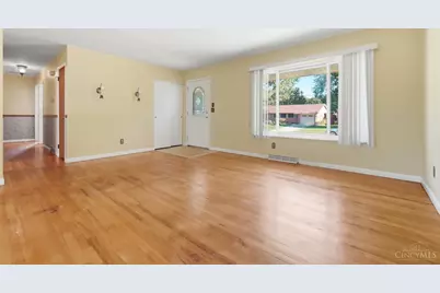 8417 Gamma Court, Cincinnati, OH 45231 - Photo 7
